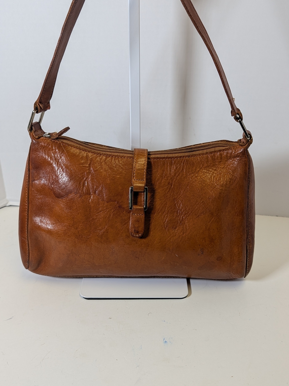 Wilsons Leather Tan Brown Leather Shoulder Bag